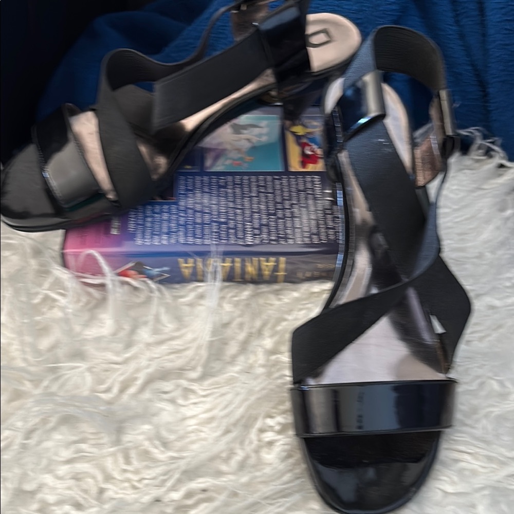 DKNYC Black Modern Dress Sandals